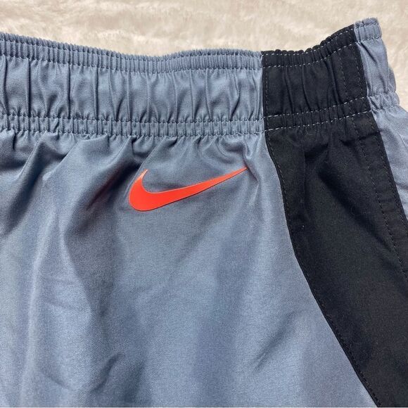 Nike Gray Board Style Shorts Size XL - Picture 8 of 11